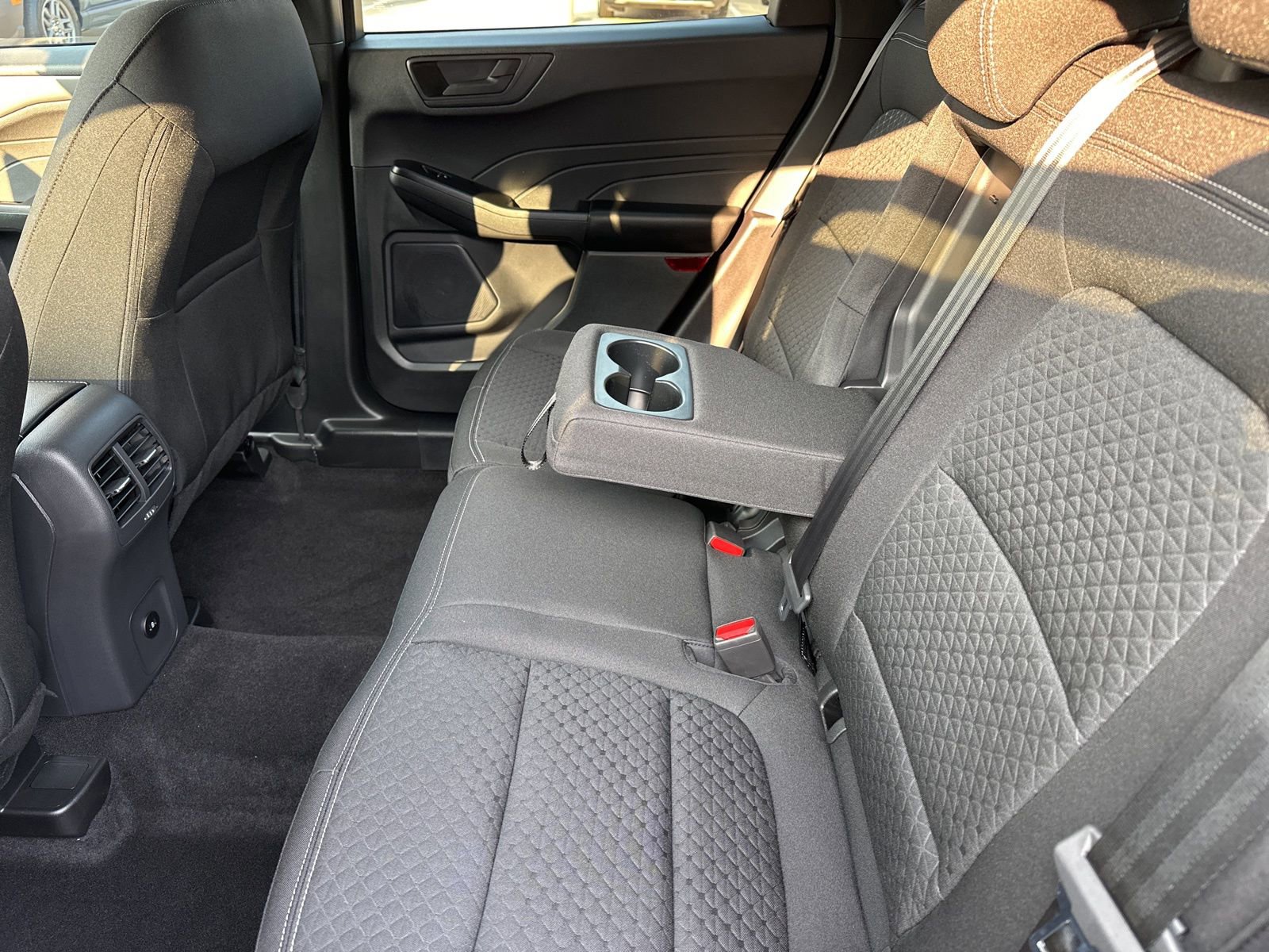 Used 2025 Ford Escape Active FWD image 23