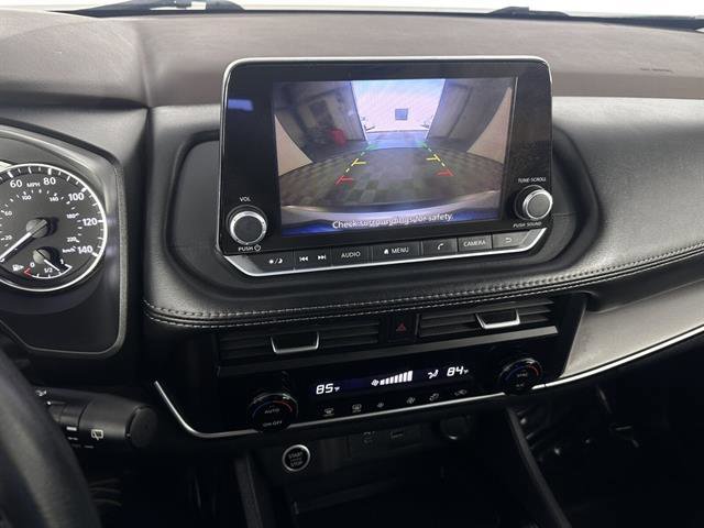 Used 2023 Nissan Rogue SV image 29