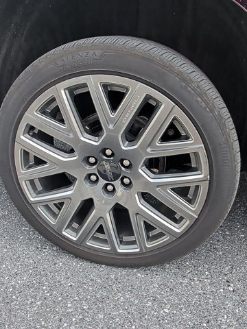 Used 2025 GMC Yukon Denali Ultimate AWD/4WD image 11
