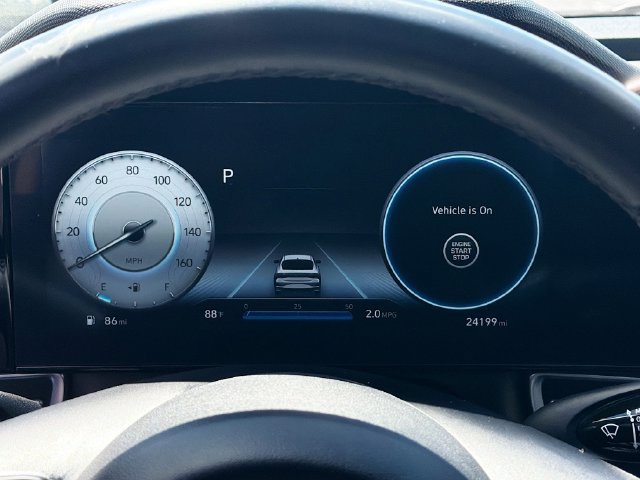Used 2023 Hyundai Elantra Limited FWD image 13