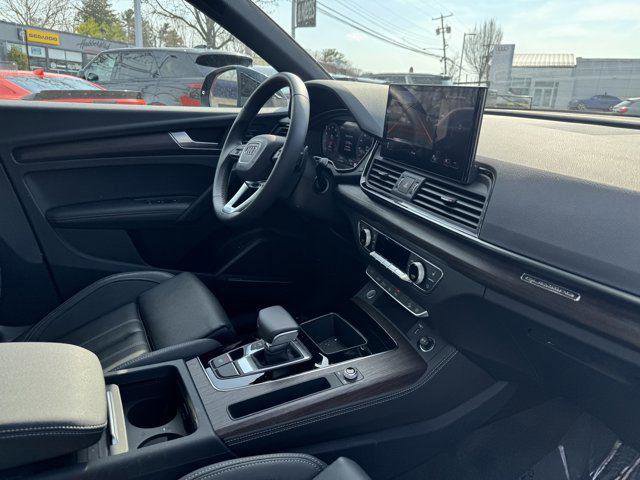 Certified 2024 Audi Q5 2.0T Prestige AWD/4WD image 28