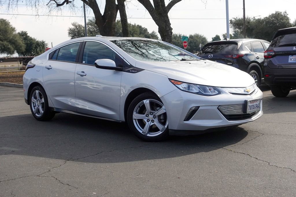 Used 2017 Chevrolet Volt LT image 4