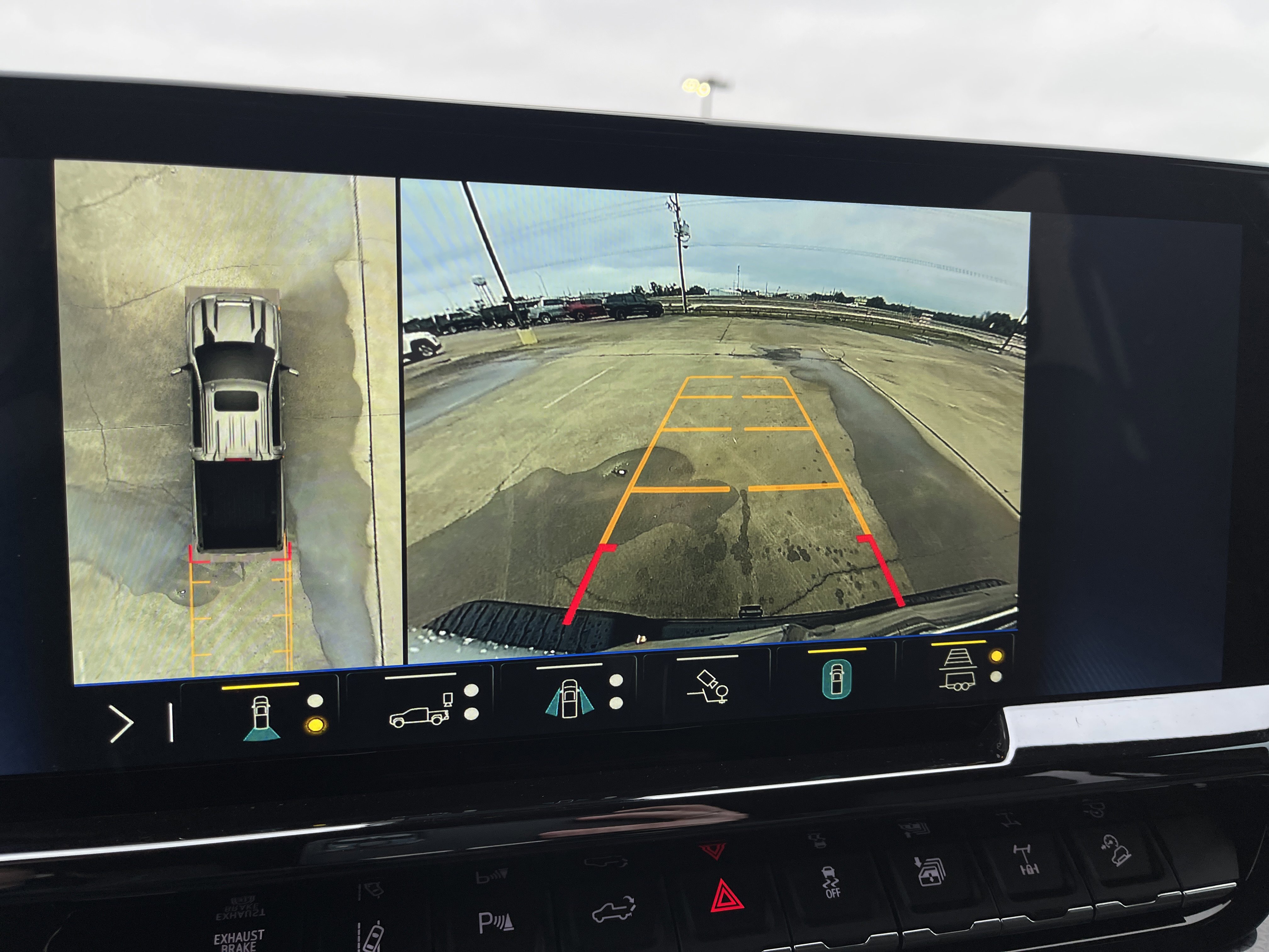 New 2026 Chevrolet Silverado 2500 ZR2 image 25