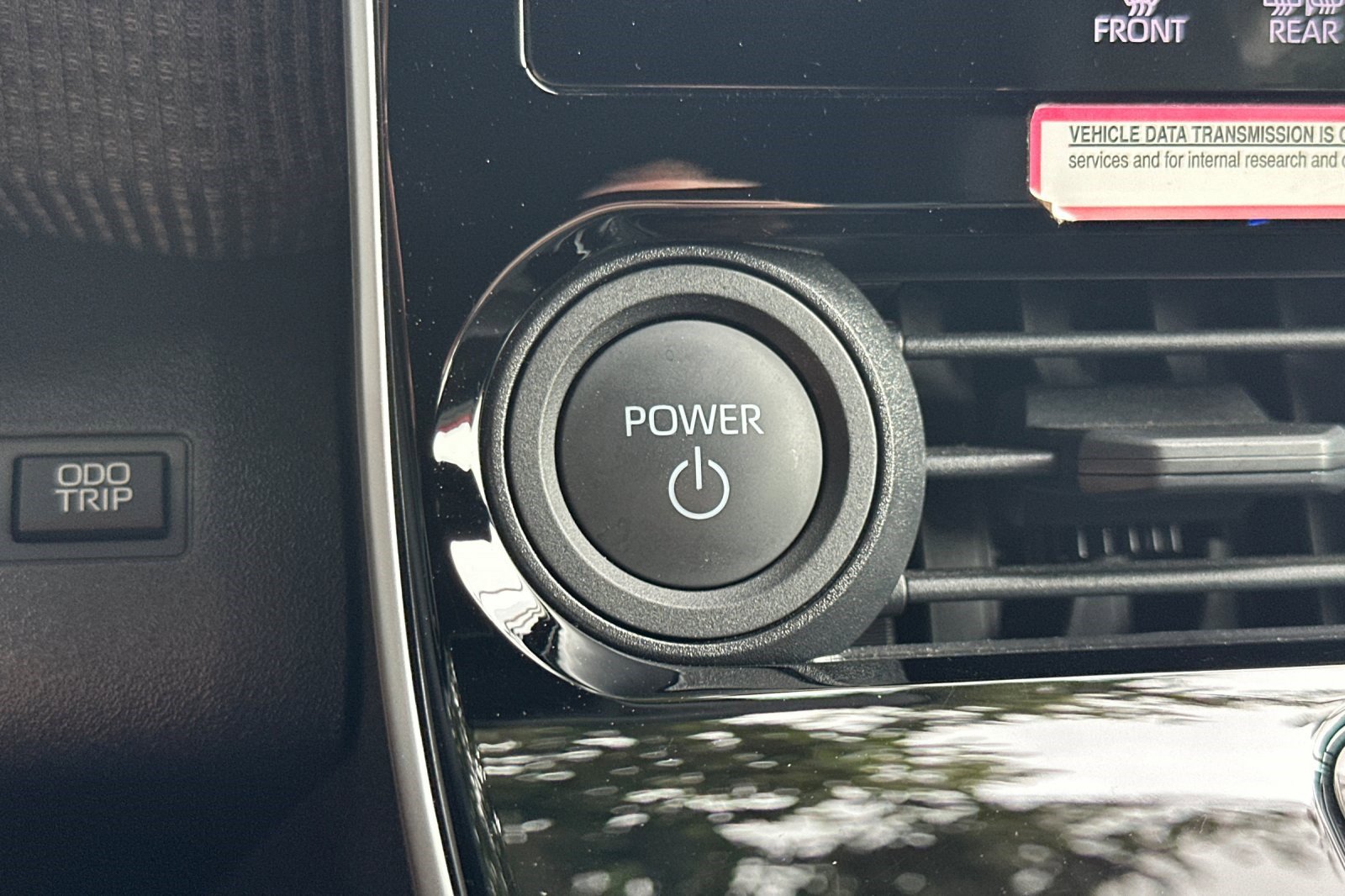 Used 2023 Toyota bZ4X XLE w/ Weather Package image 27