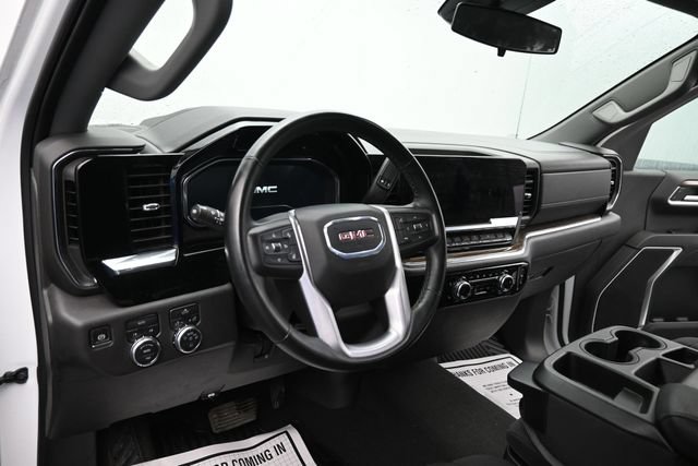 Used 2024 GMC Sierra 1500 Elevation AWD/4WD image 12