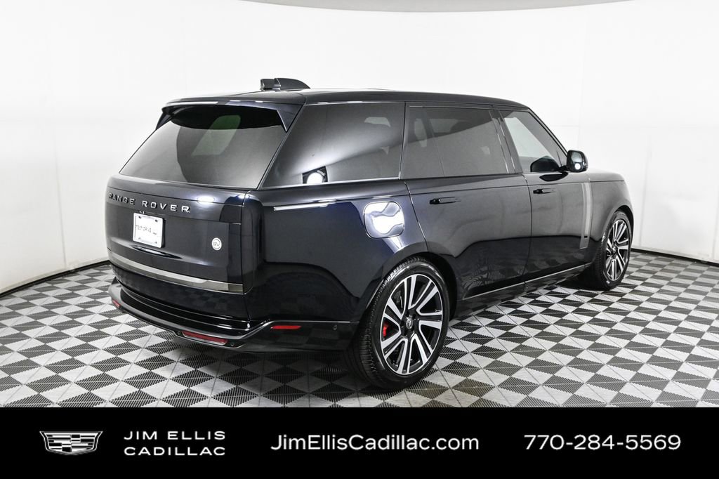 Used 2023 Land Rover Range Rover SV image 31