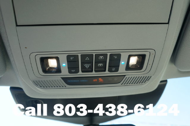 Used 2023 Ford Explorer XLT w/ Equipment Group 202A RWD image 13