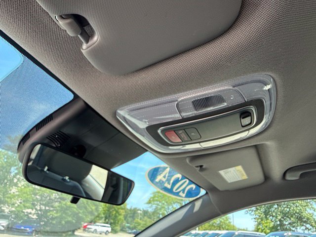 Used 2024 Hyundai Elantra SEL FWD image 32