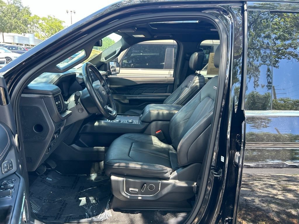 Used 2023 Ford Expedition Max Platinum AWD/4WD image 15
