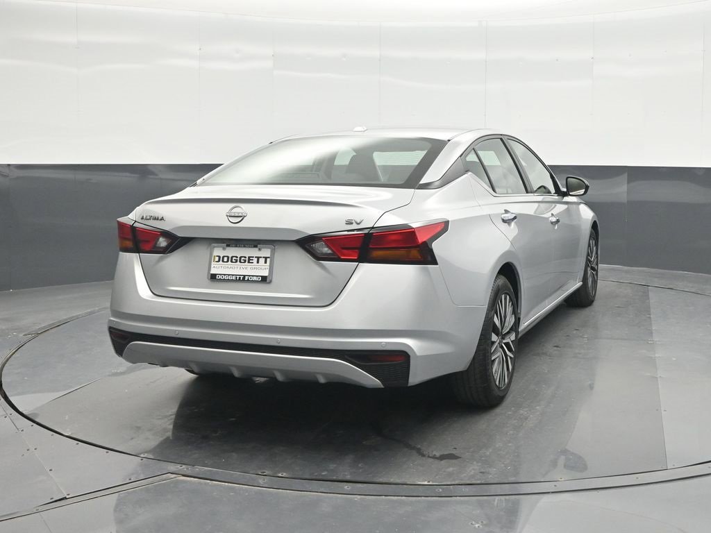 Used 2024 Nissan Altima 2.5 SV image 24