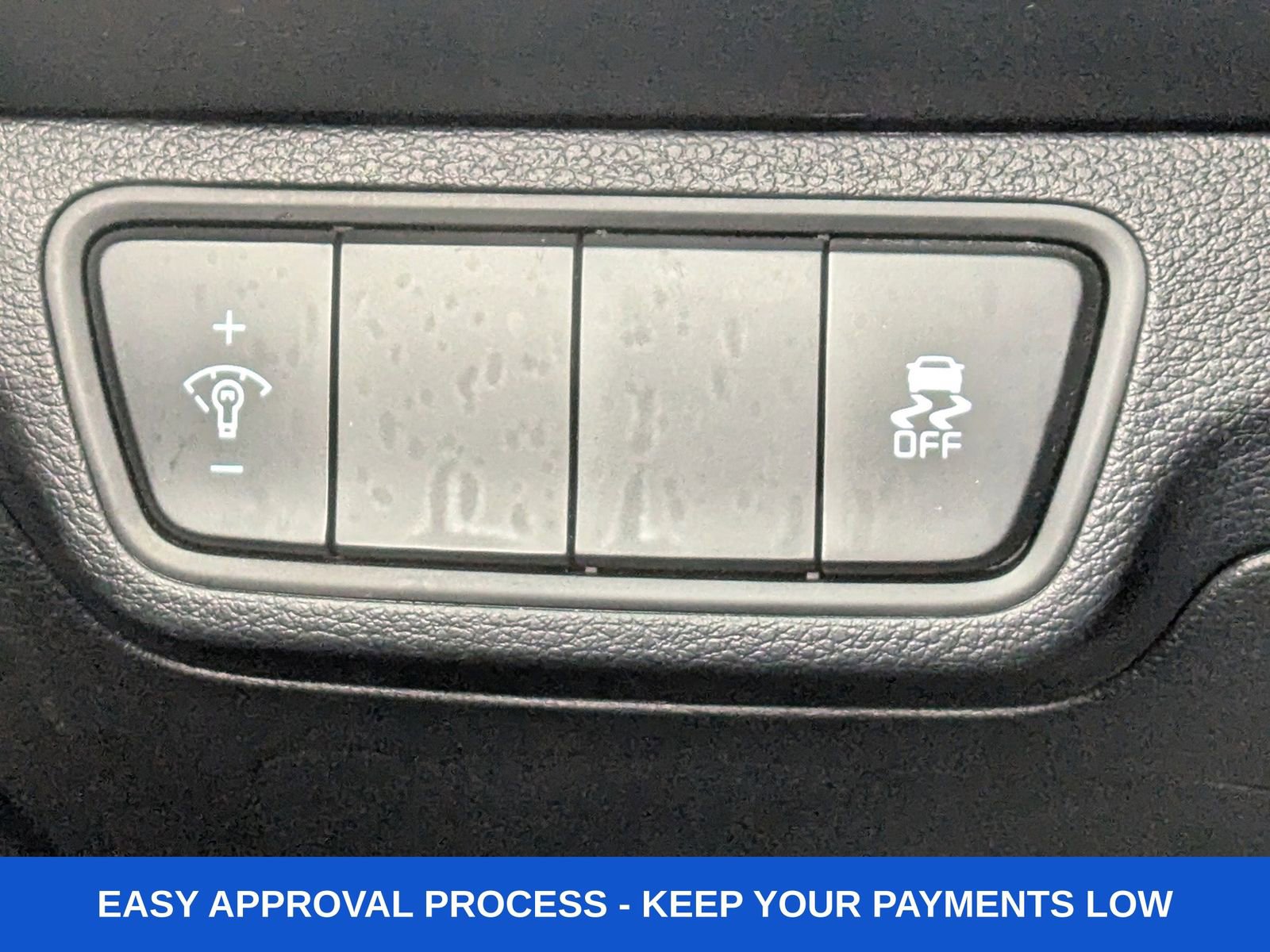 Used 2023 Kia Forte LXS image 30