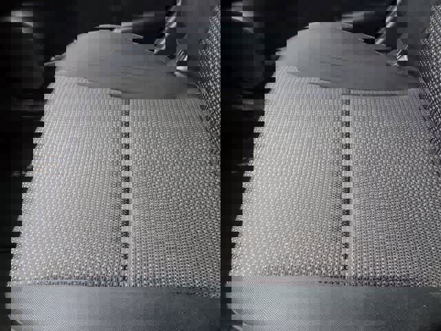 Used 2012 MAZDA MAZDA3 i Sport image 22