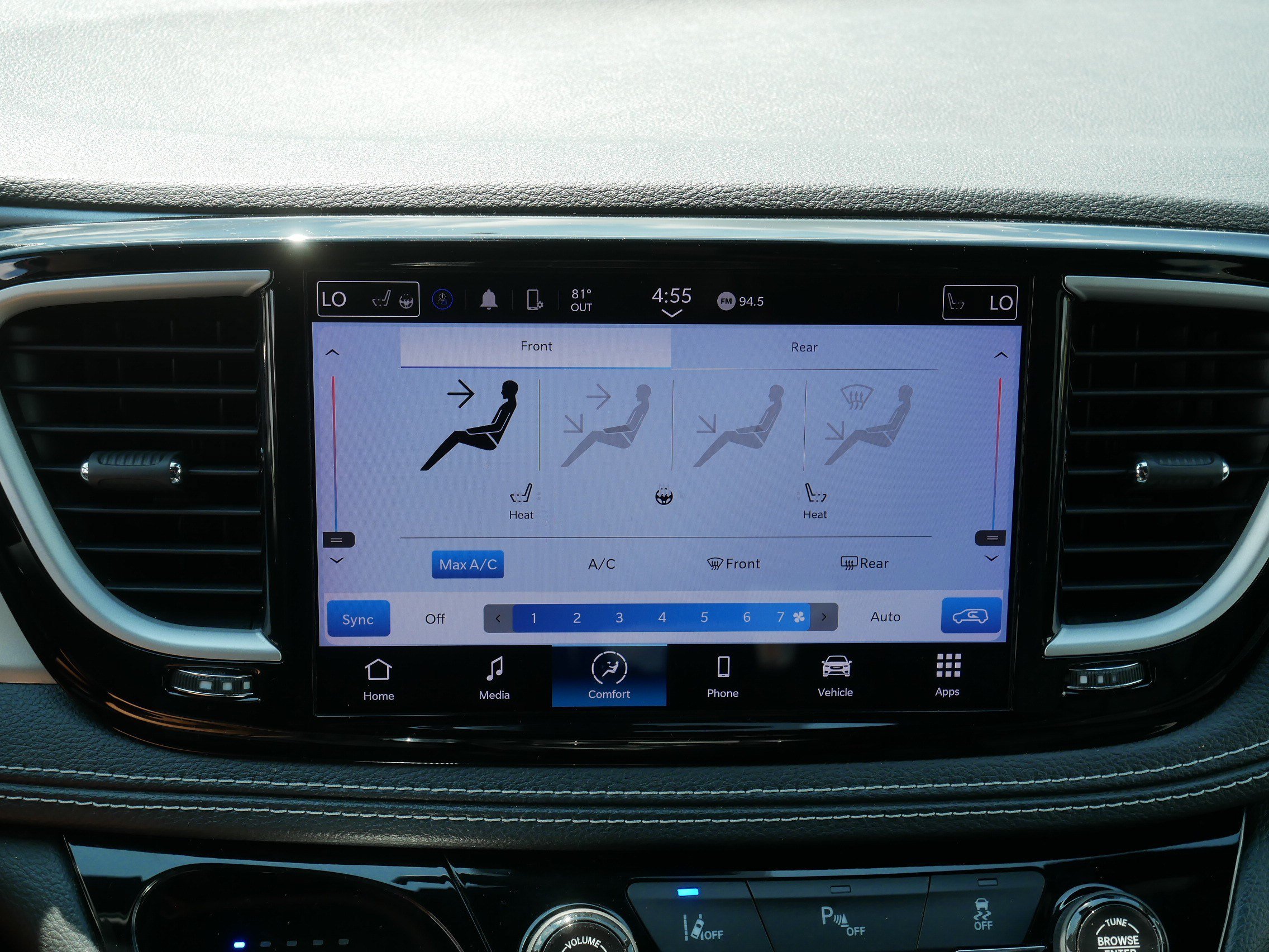 Used 2023 Chrysler Pacifica Touring-L w/ S Appearance Package FWD image 31