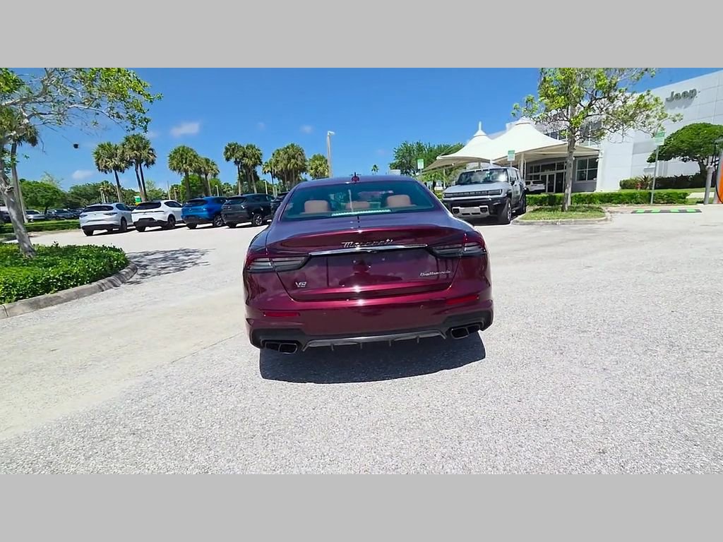Used 2022 Maserati Quattroporte Trofeo RWD image 41