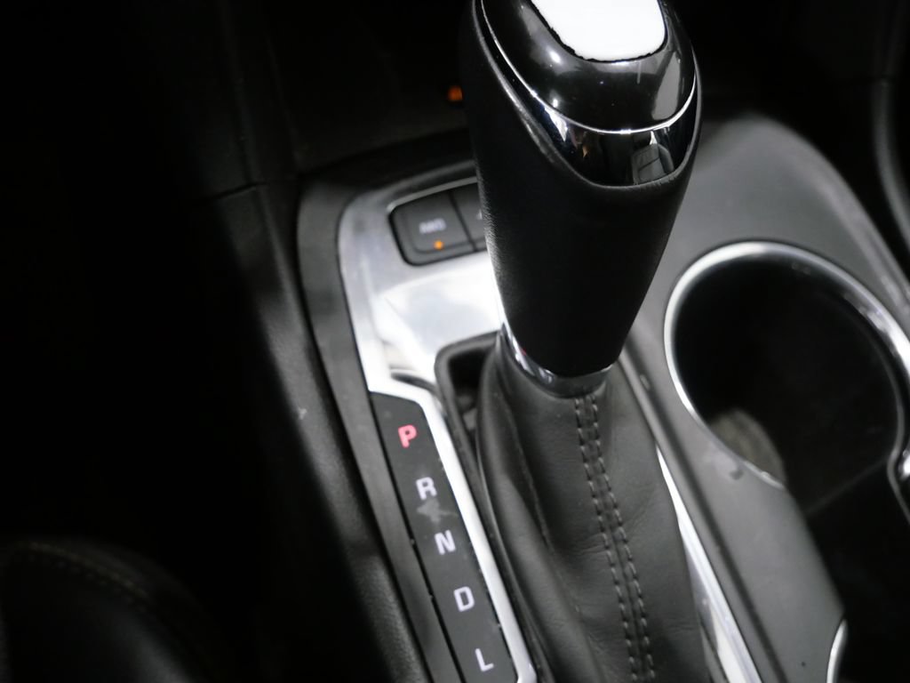 Used 2019 Chevrolet Equinox Premier AWD/4WD image 22