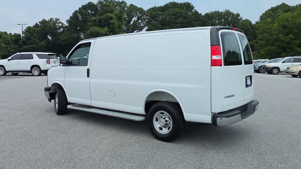 Certified 2025 Chevrolet Express 2500 w/ Driver Convenience Package RWD image 6