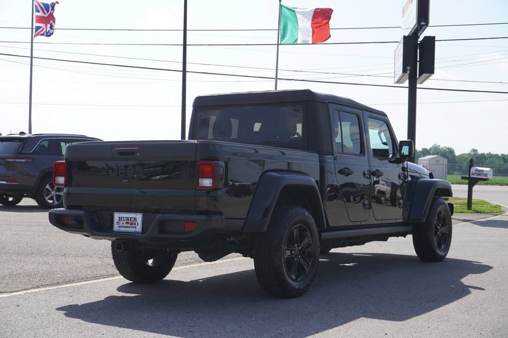 Used 2021 Jeep Gladiator Sport AWD/4WD image 7