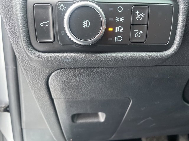 Used 2021 Ford Explorer XLT w/ Equipment Group 202A image 20