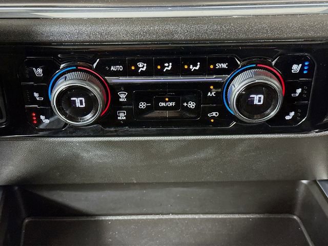 Used 2024 Chevrolet Silverado 1500 High Country w/ High Country Premium Package image 17