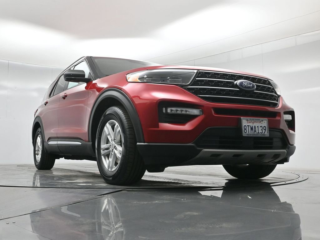 Certified 2021 Ford Explorer XLT image 46