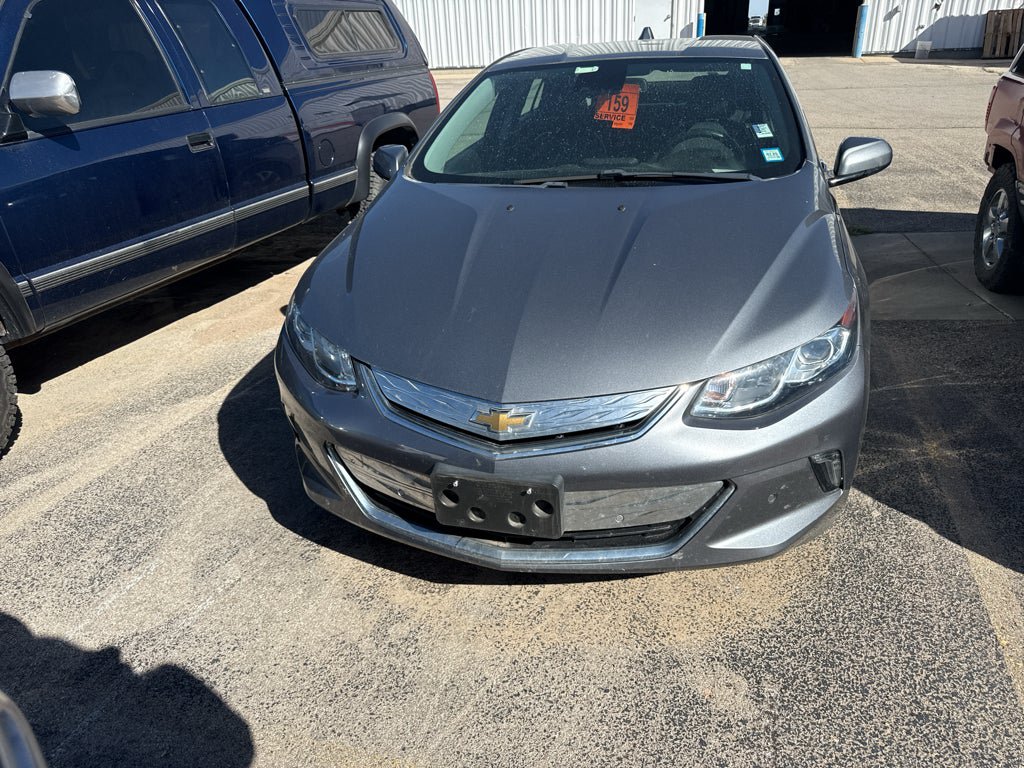 Used 2018 Chevrolet Volt Premier w/ Driver Confidence Package FWD image 2