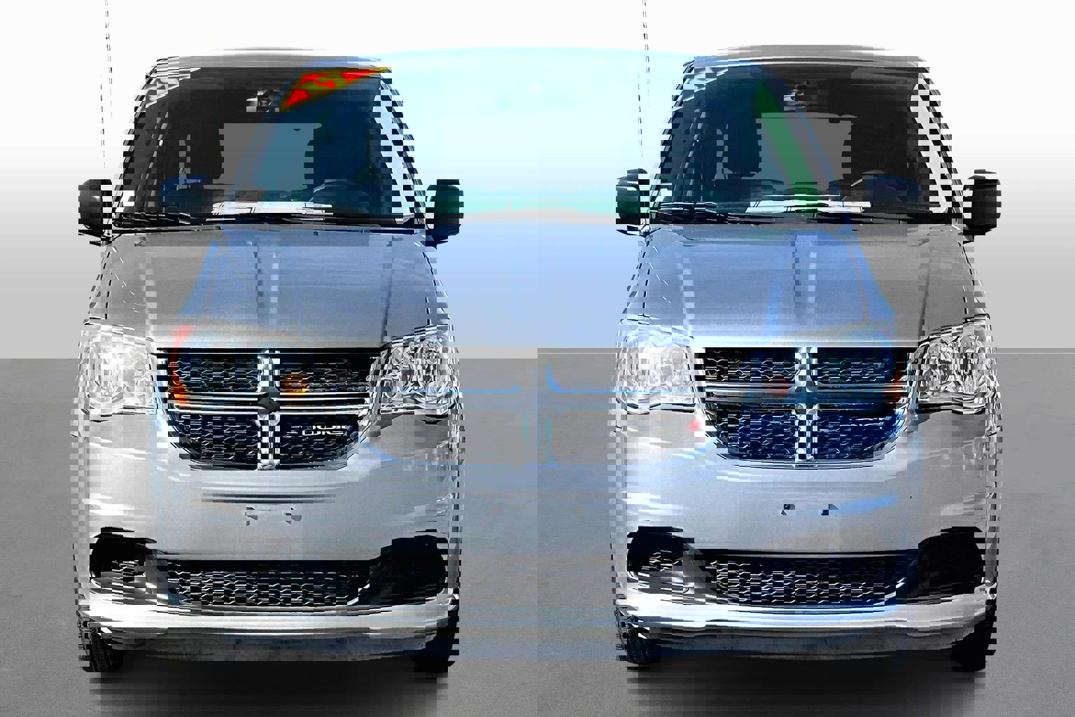 Used 2017 Dodge Grand Caravan SE w/ Power Window Group image 3