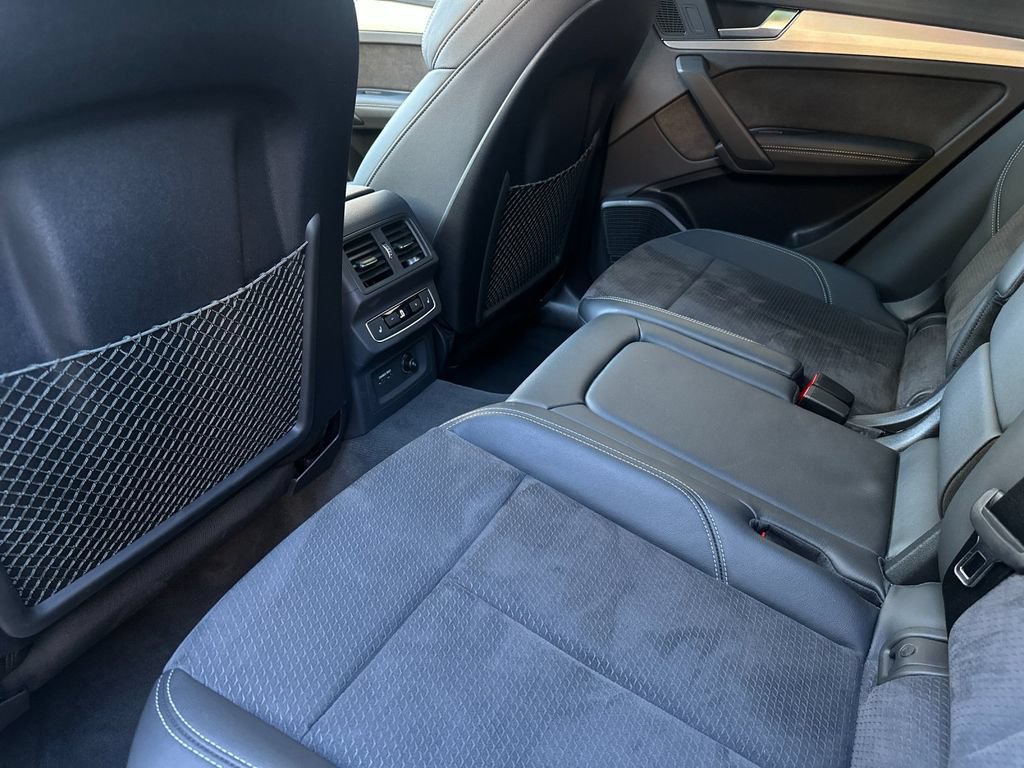 Certified 2024 Audi Q5 e Prestige w/ Prestige Package AWD/4WD image 15