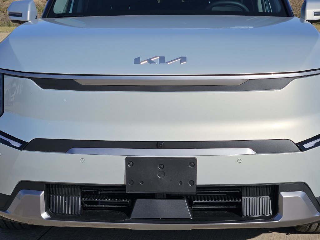 New 2026 Kia EV9 Wind AWD/4WD image 11