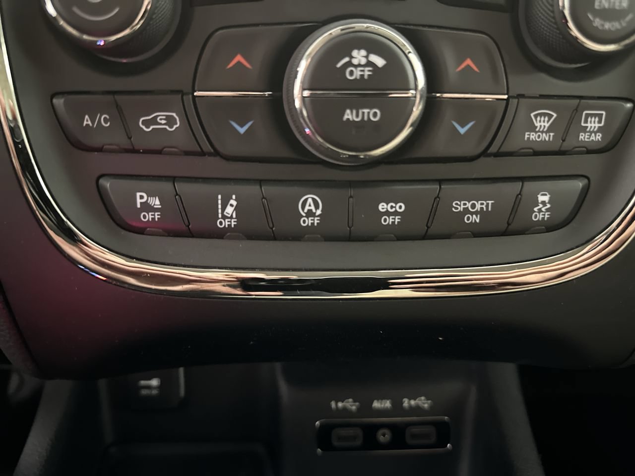 Used 2018 Dodge Durango GT w/ Technology Group AWD/4WD image 55