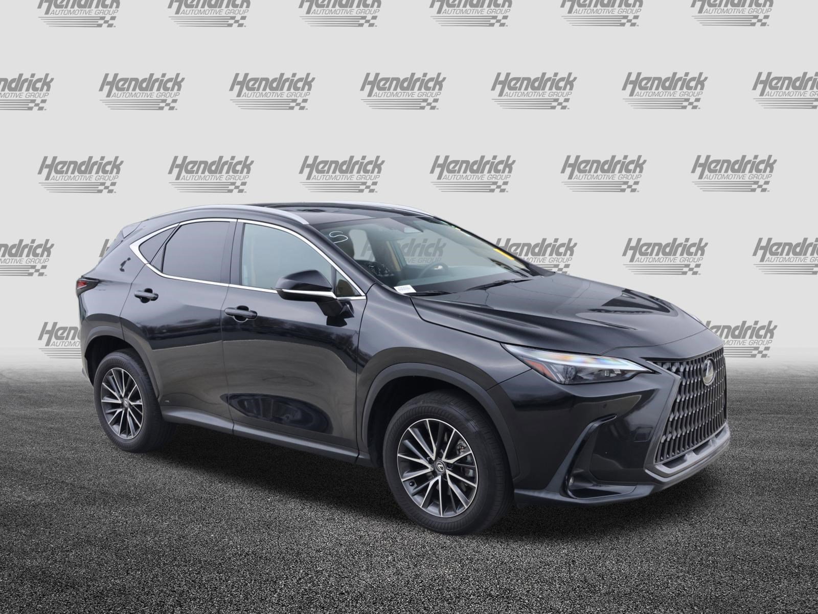 Used 2024 Lexus NX 350 AWD image 2