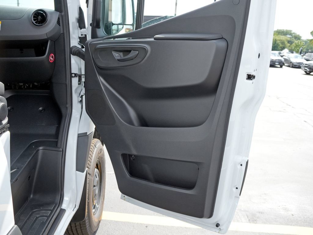 New 2026 Mercedes-Benz Sprinter 2500 image 19