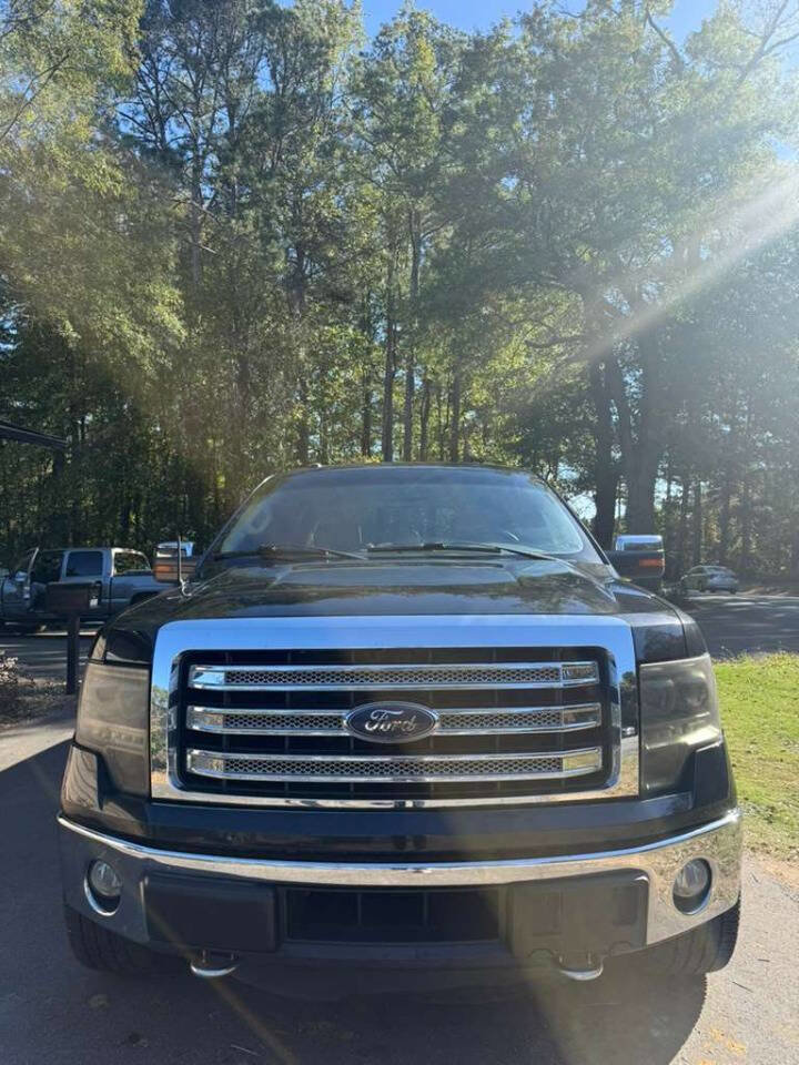 Used 2014 Ford F150 Lariat w/ Lariat Chrome Package image 9