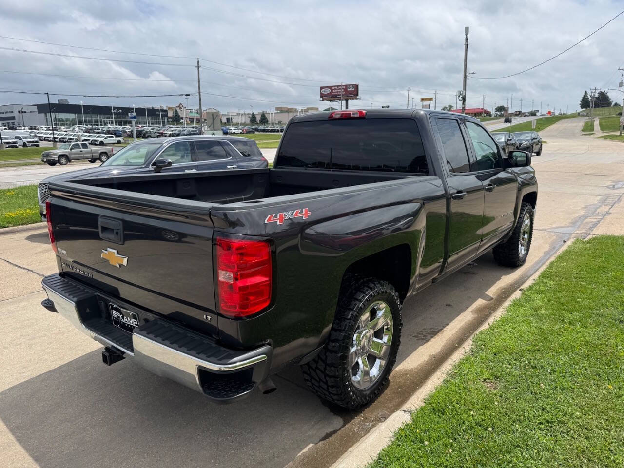 Used 2015 Chevrolet Silverado 1500 LT AWD/4WD image 5