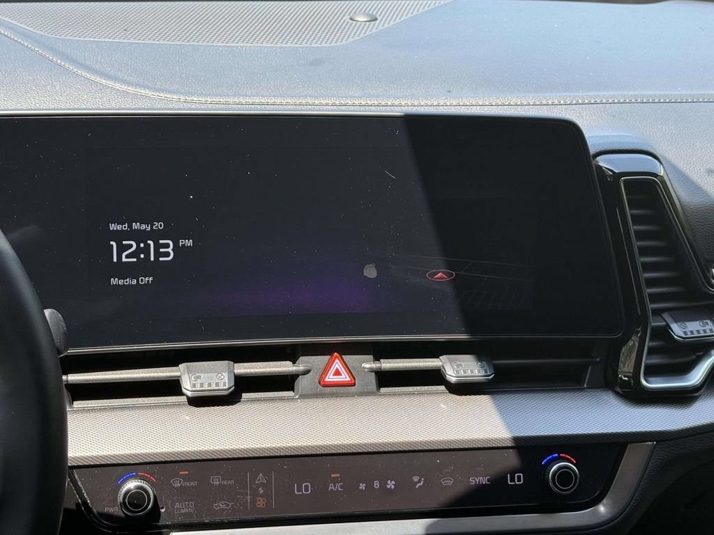 Certified 2023 Kia Sportage SX AWD/4WD image 15