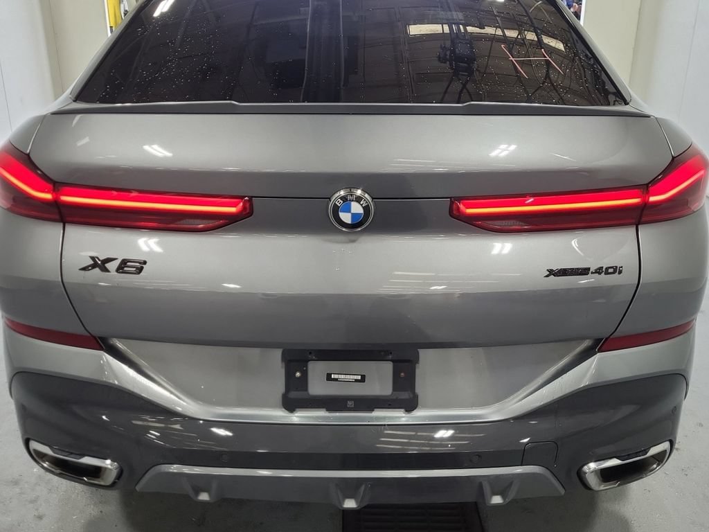 Used 2024 BMW X6 xDrive40i w/ Premium Package AWD/4WD image 4