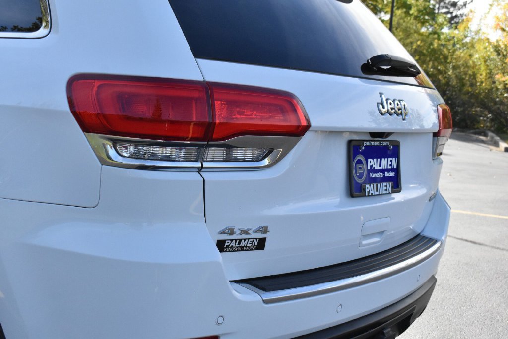Used 2017 Jeep Grand Cherokee Limited w/ Trailer Tow Group IV AWD/4WD image 9