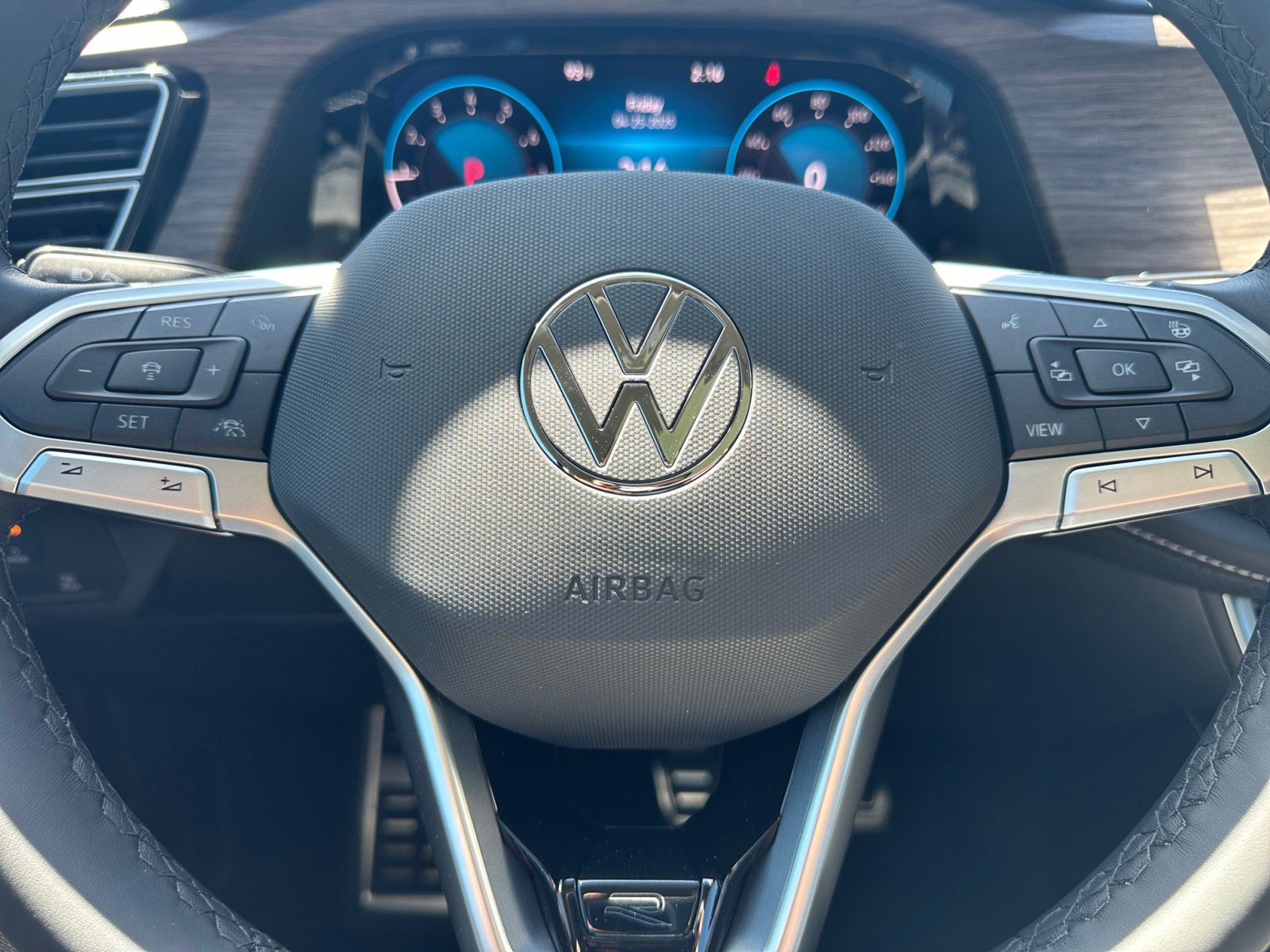 New 2025 Volkswagen Atlas SEL Premium R-Line image 12