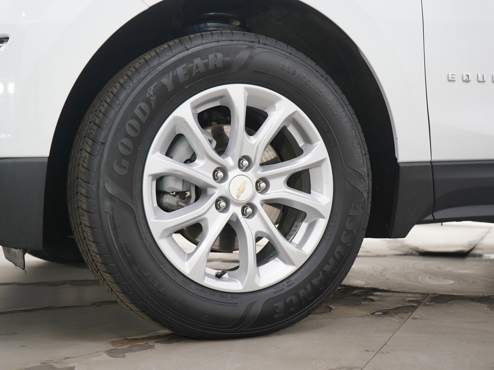 Used 2020 Chevrolet Equinox LT image 29