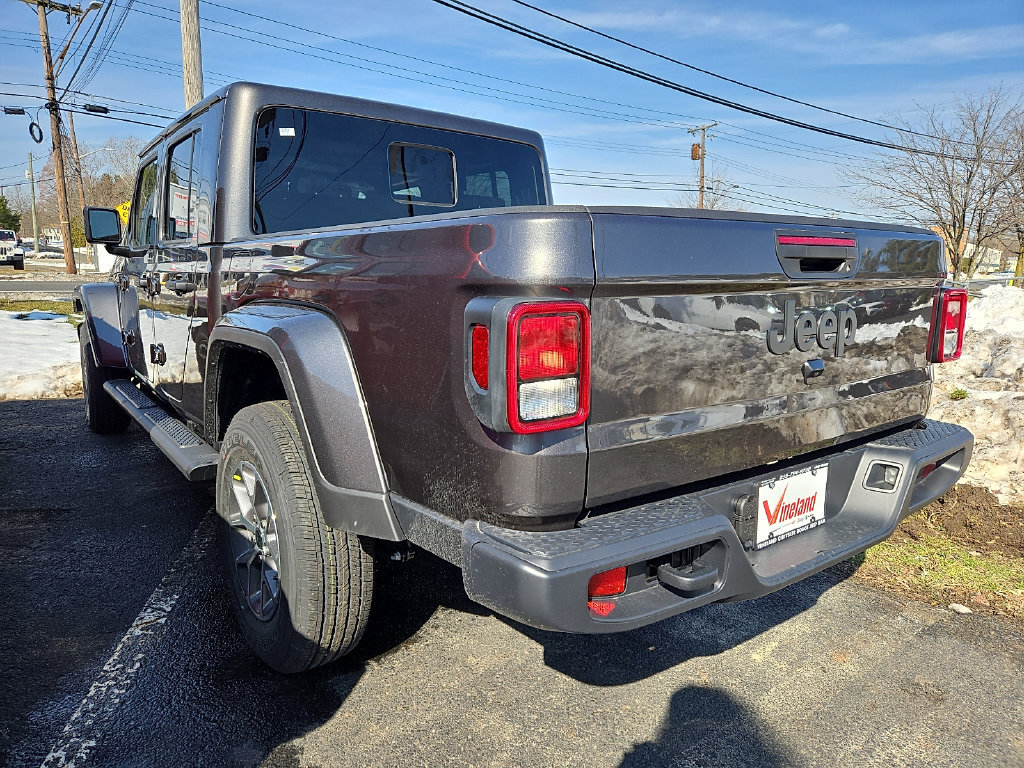 New 2026 Jeep Gladiator Sport AWD/4WD image 2