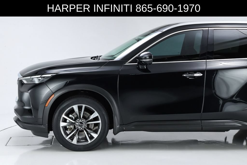 Used 2023 INFINITI QX60 Luxe w/ Cargo Package AWD/4WD image 3