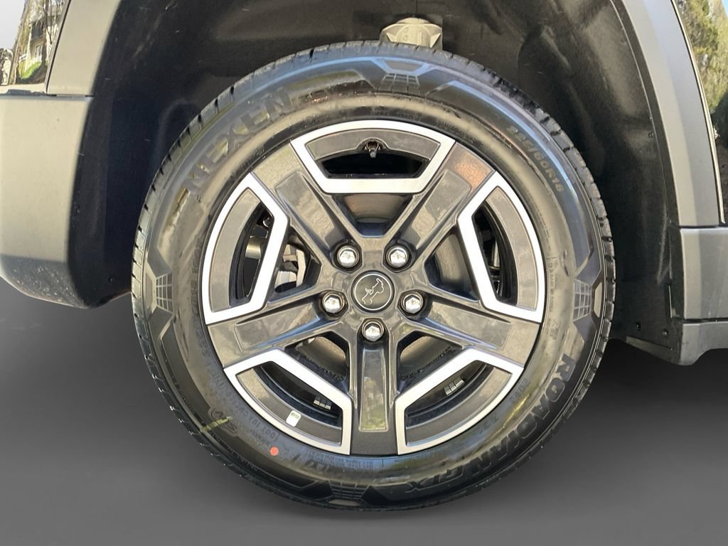 New 2026 Jeep Cherokee Laredo AWD/4WD image 10