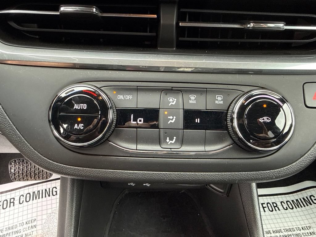 Used 2024 Buick Envista Preferred FWD image 29