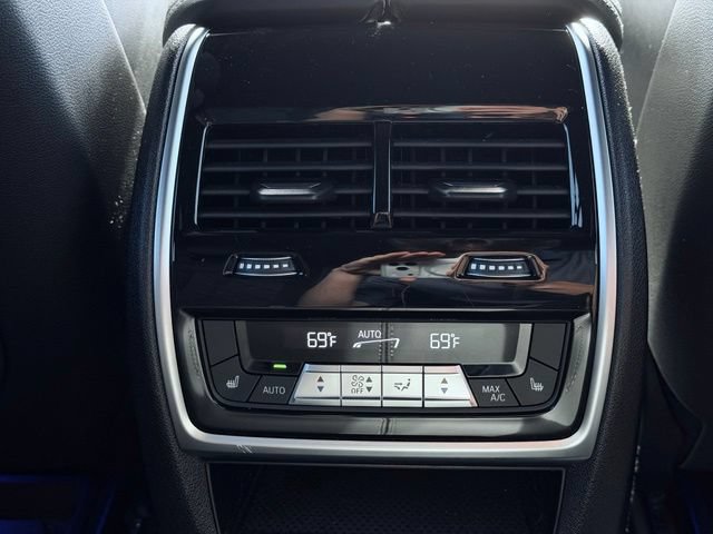 Certified 2025 BMW X5 M60i AWD/4WD image 27