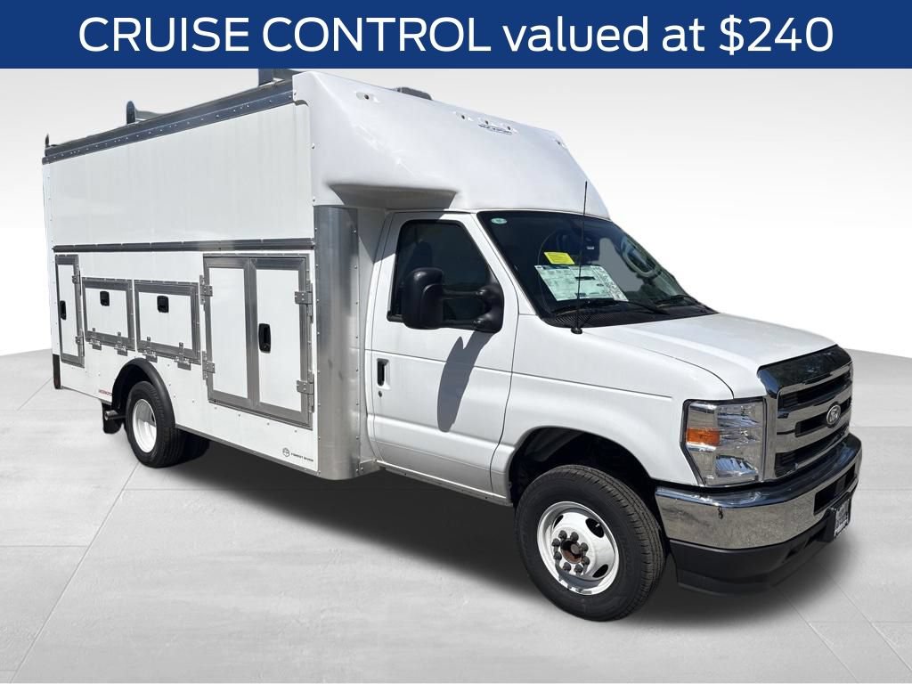 New 2026 Ford E-450 and Econoline 450 Super Duty w/ Power Equipment Group RWD image 8
