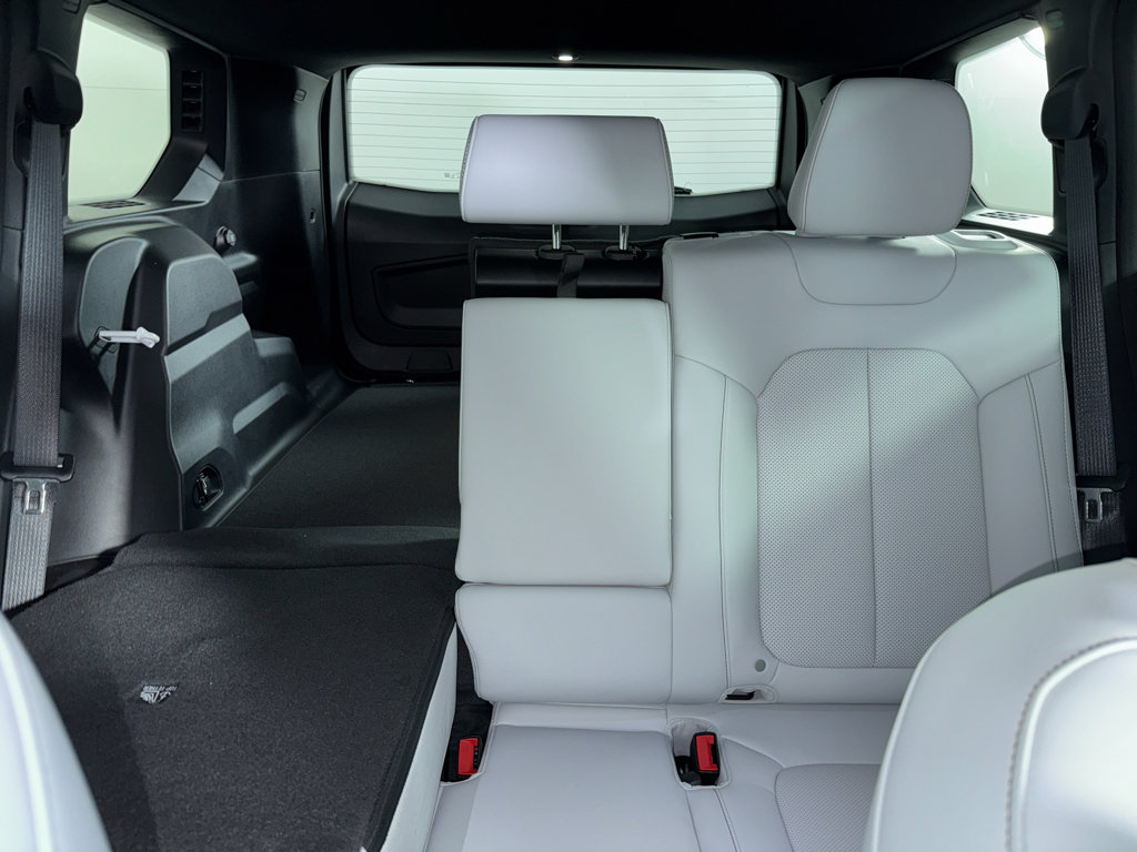 New 2026 Jeep Cherokee Limited AWD/4WD image 9