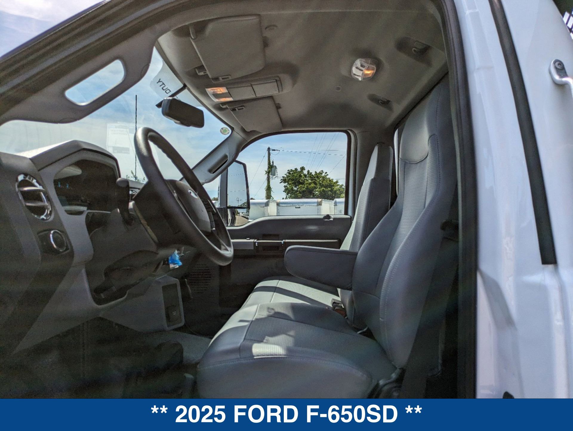 New 2025 Ford F650 2WD Regular Cab Super Duty image 16