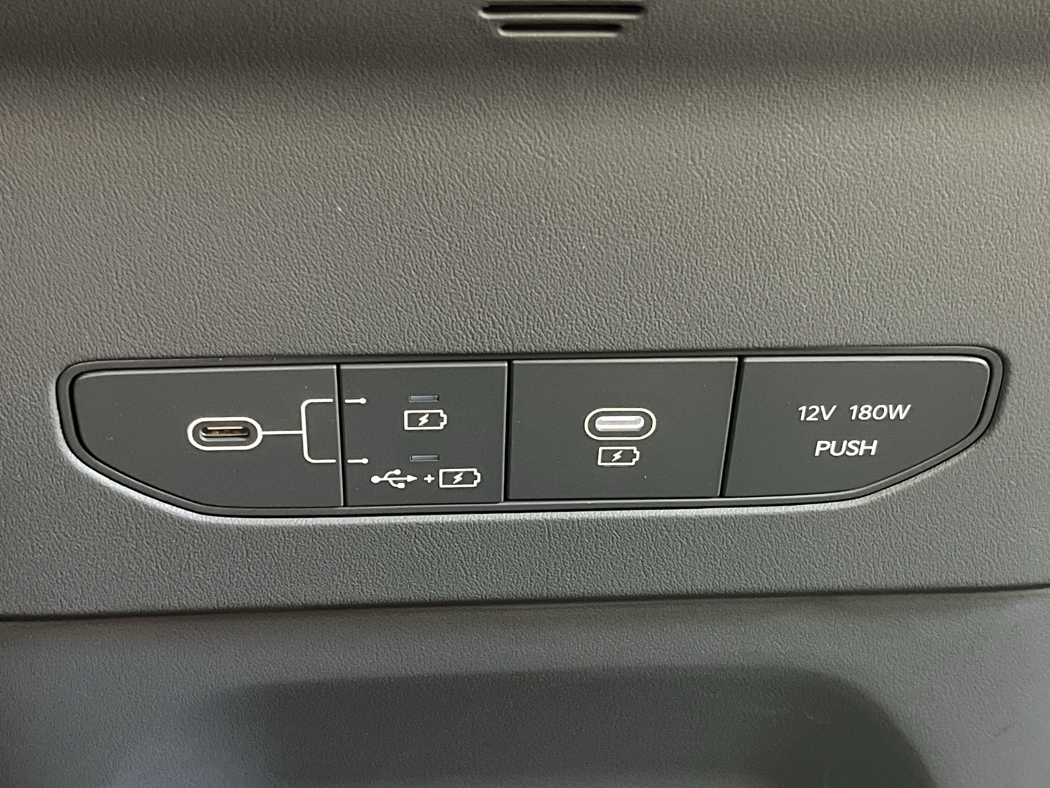 New 2026 Kia EV9 Wind image 8
