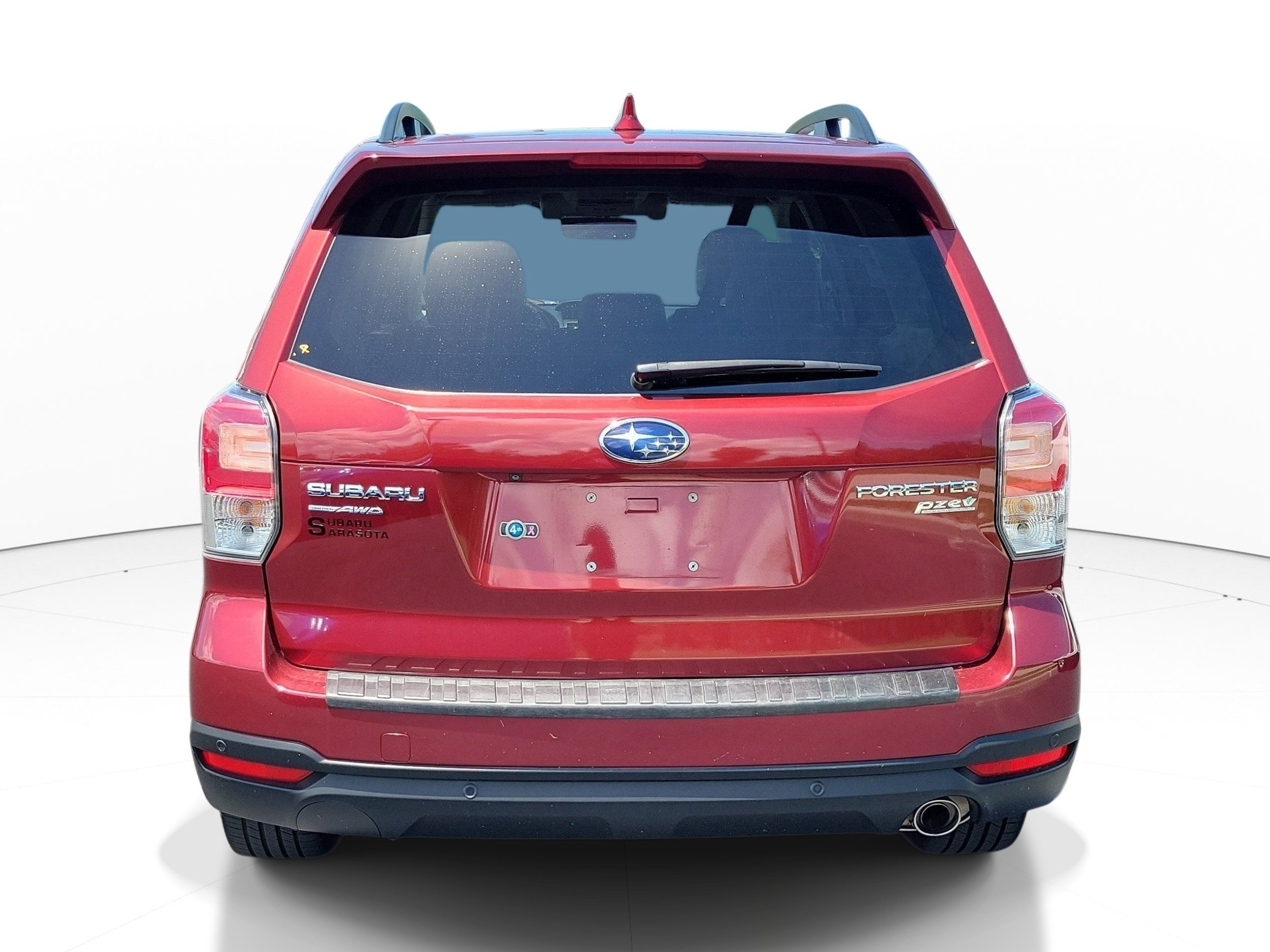 Used 2017 Subaru Forester 2.5i Touring AWD/4WD image 5