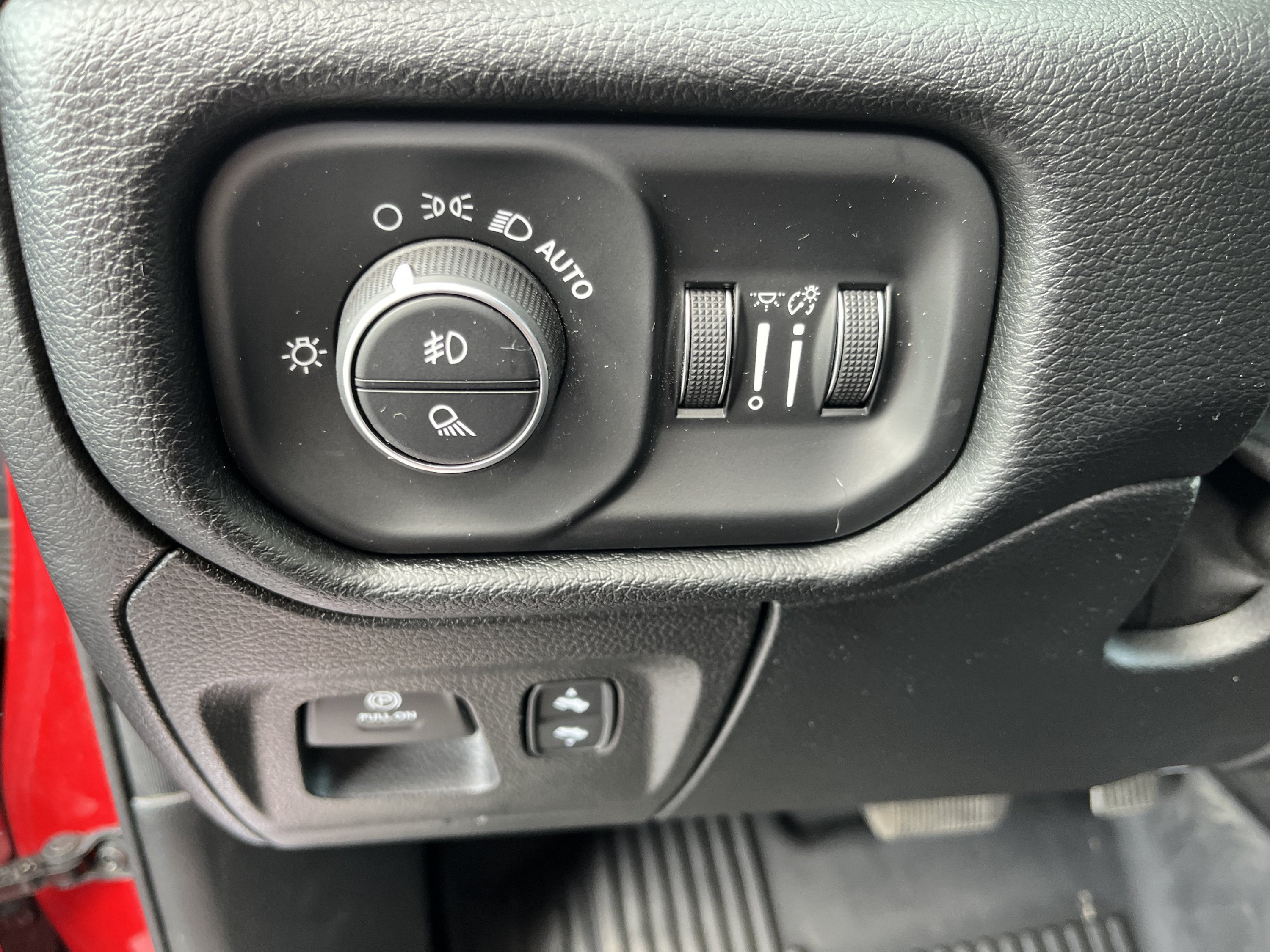 Certified 2021 RAM 1500 Laramie w/ Sport Appearance Package AWD/4WD image 15