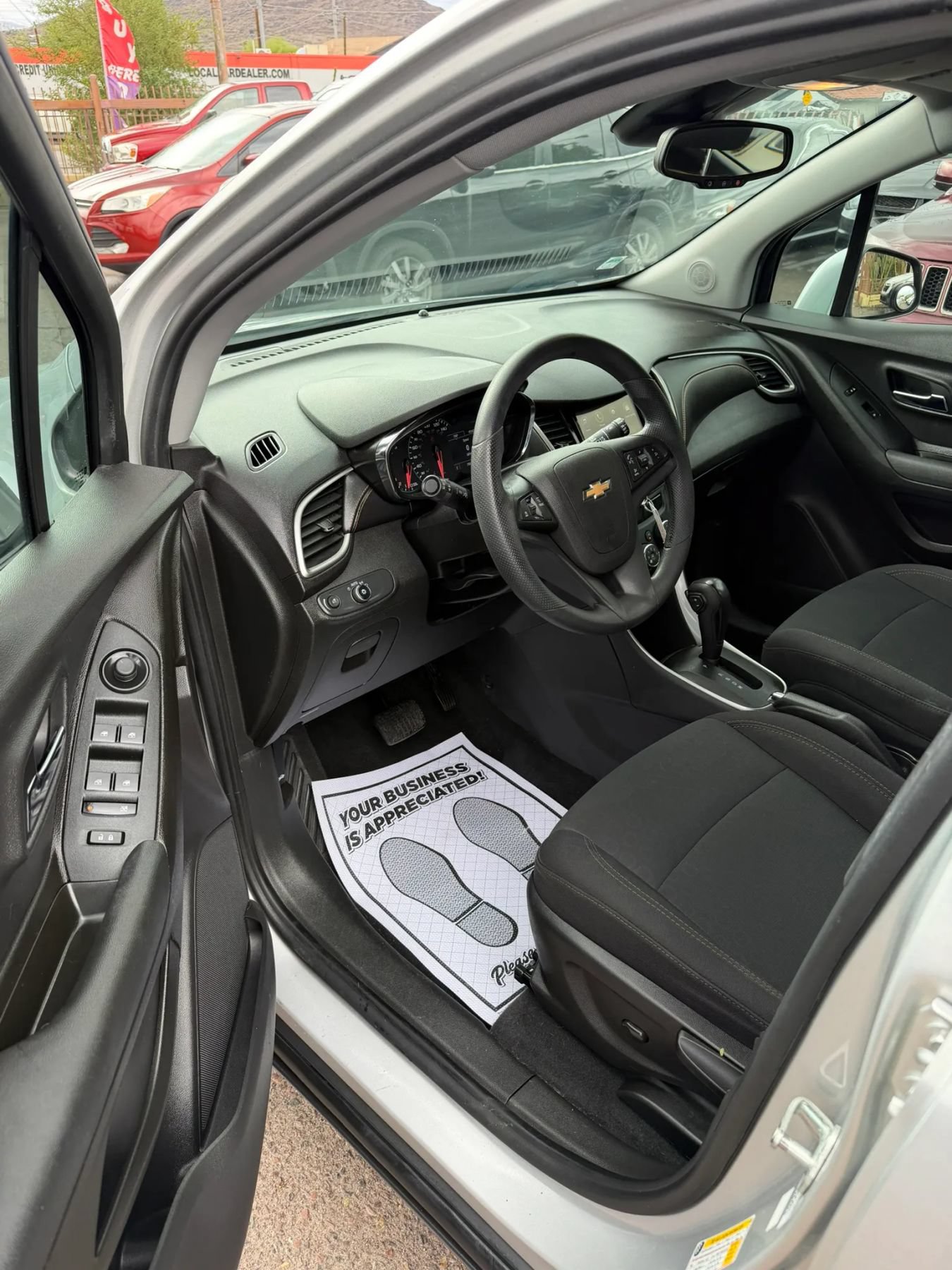 Used 2019 Chevrolet Trax LS w/ Tint and Cruise Package FWD image 9